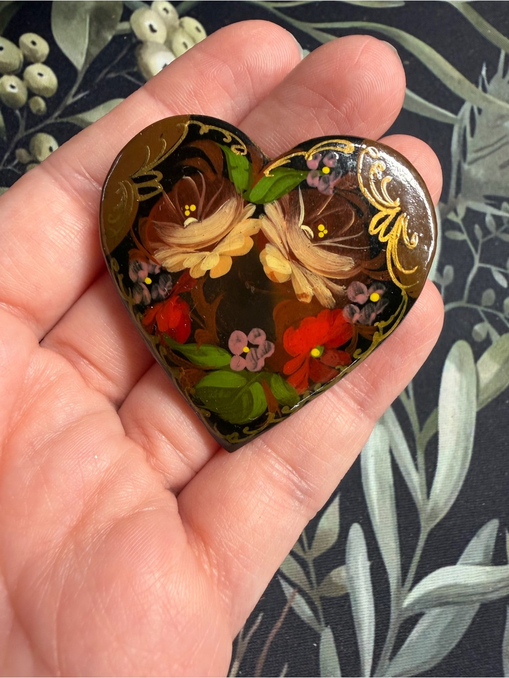 Hand-Painted Floral Russian Heart Brooch